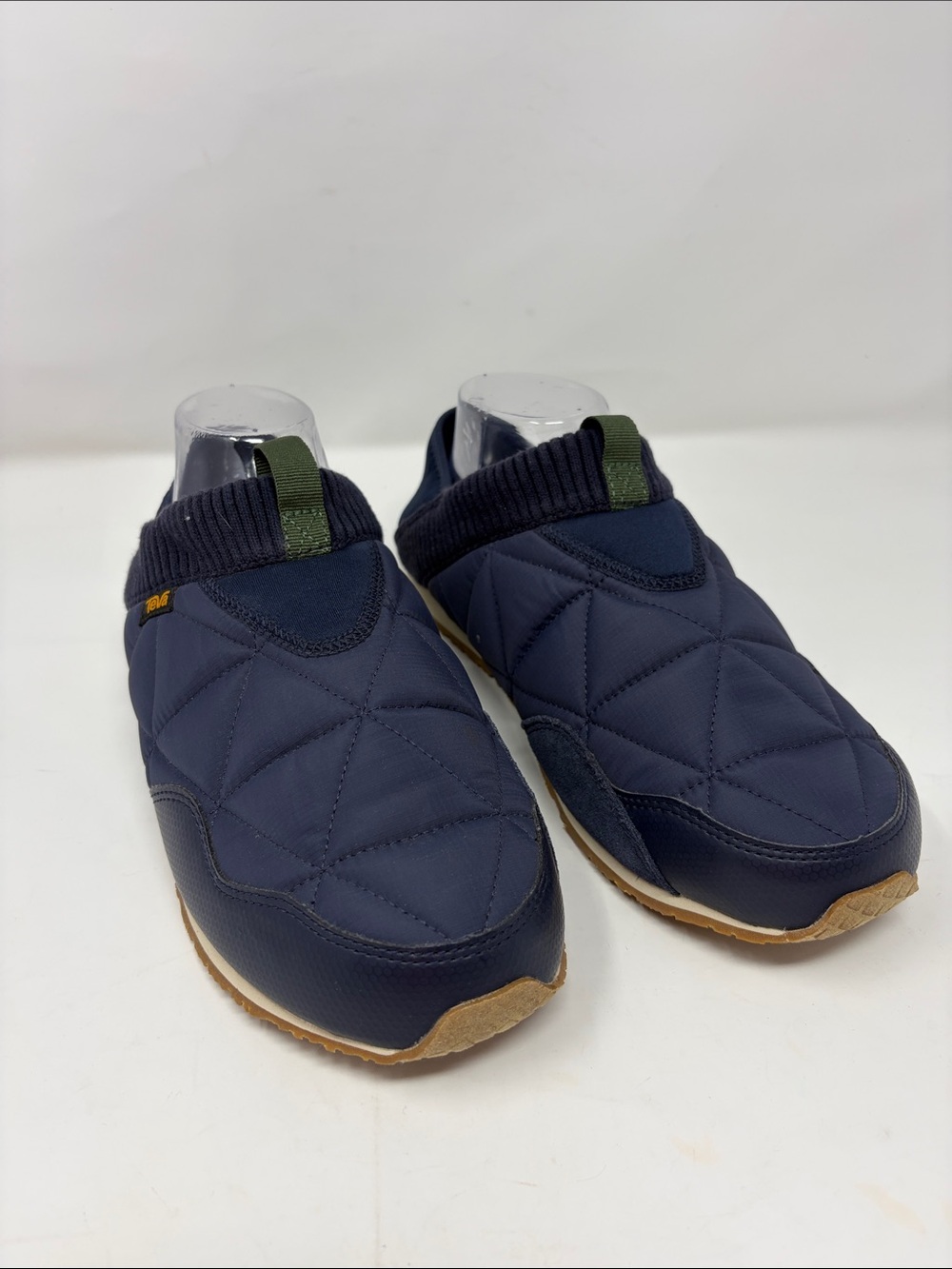 Teva Navy Blue Quilted Slip-On Men's Shoe Size 10 Excellent Condition
